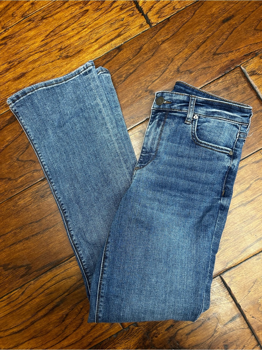 Women's Kut from the Kloth bootcut Denim Jeans